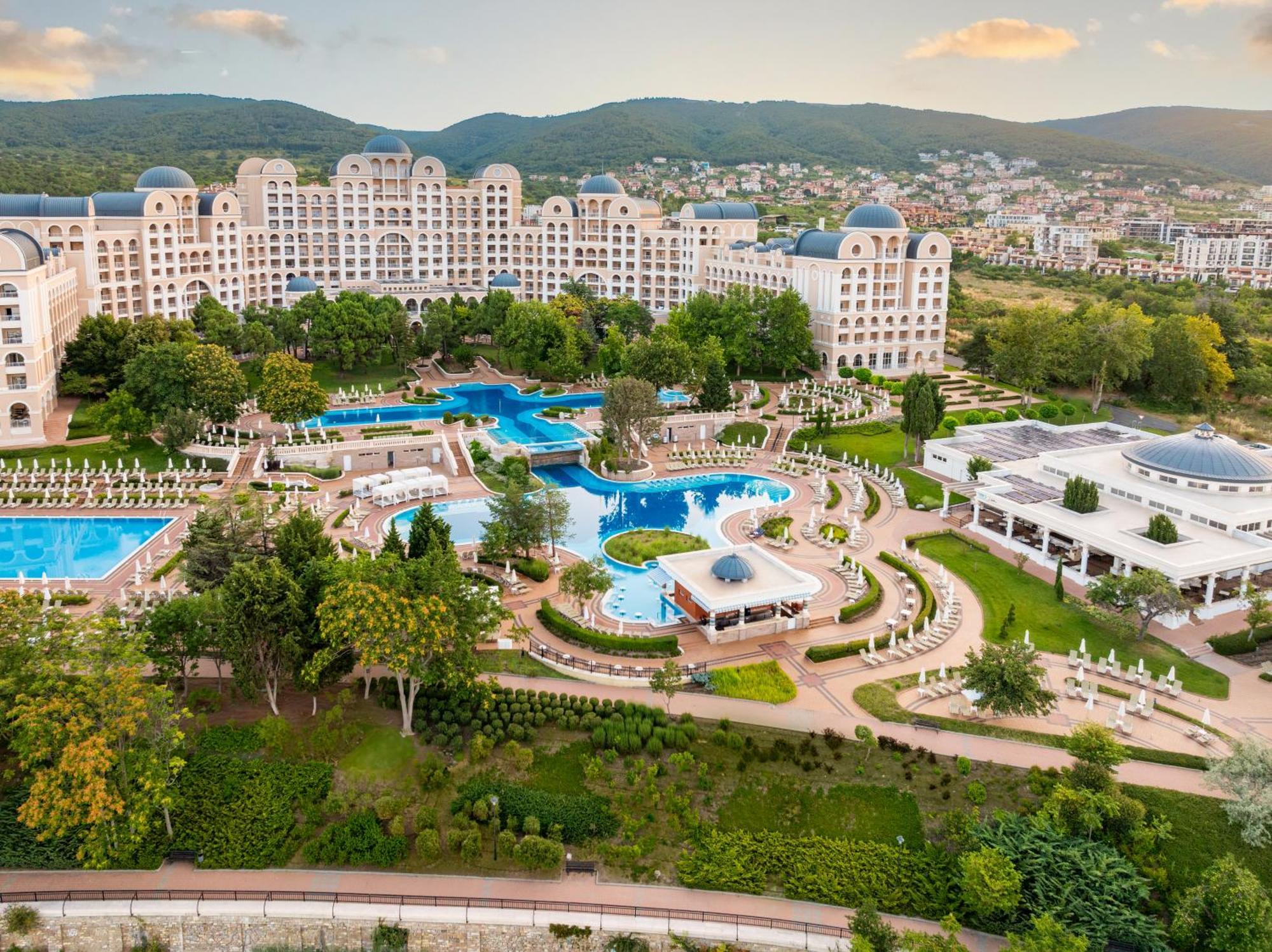 Dreams Sunny Beach Resort And Spa Экстерьер фото The resort